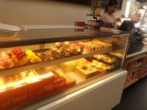 Disini bakery 