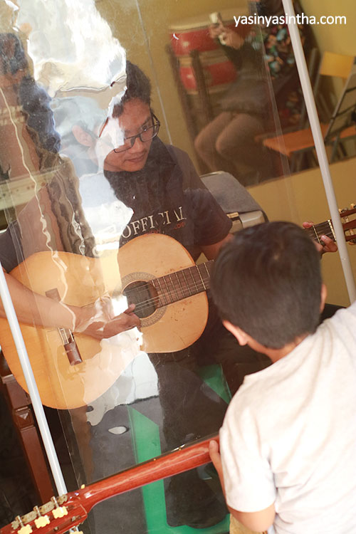 swara harmony - gitar