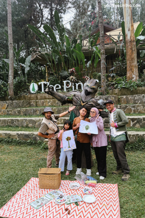 review wisata liburan di the lodge maribaya